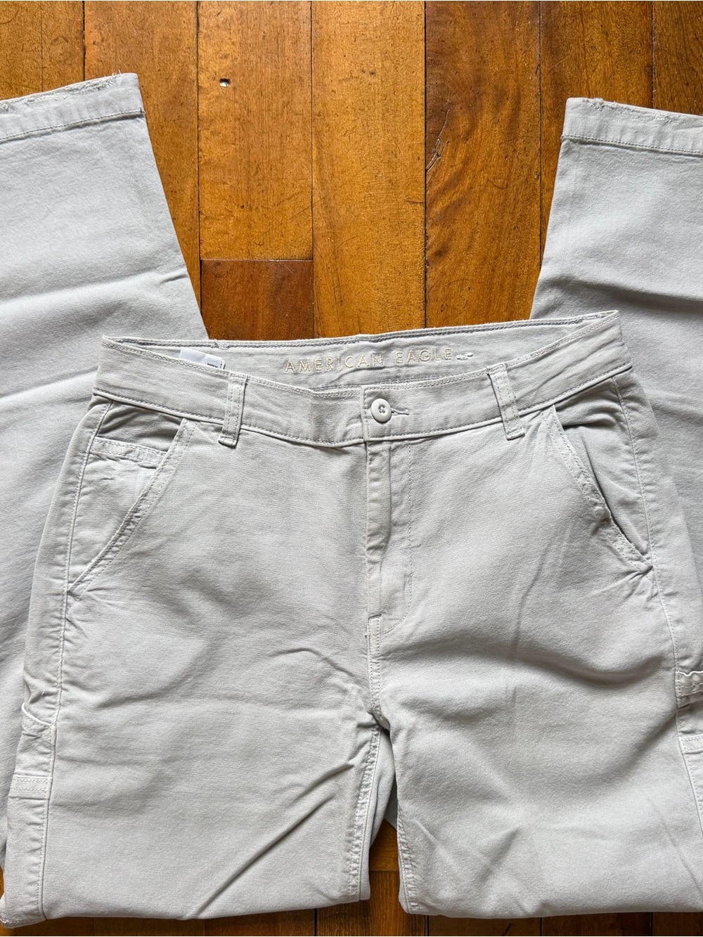 American Eagle Outfitters Light Gray Women’s Jeans